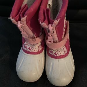Girls white & pink snow boots